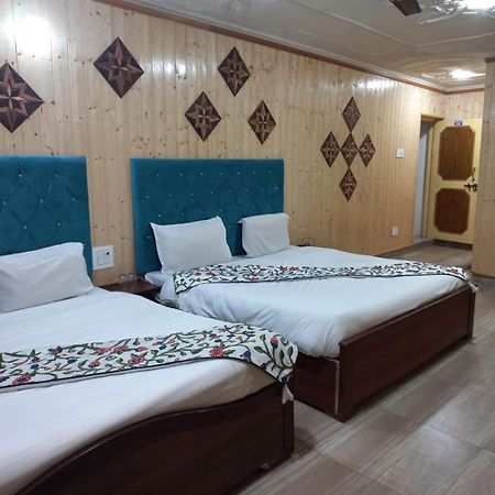 Srinagar Group Of Hotels Exterior foto