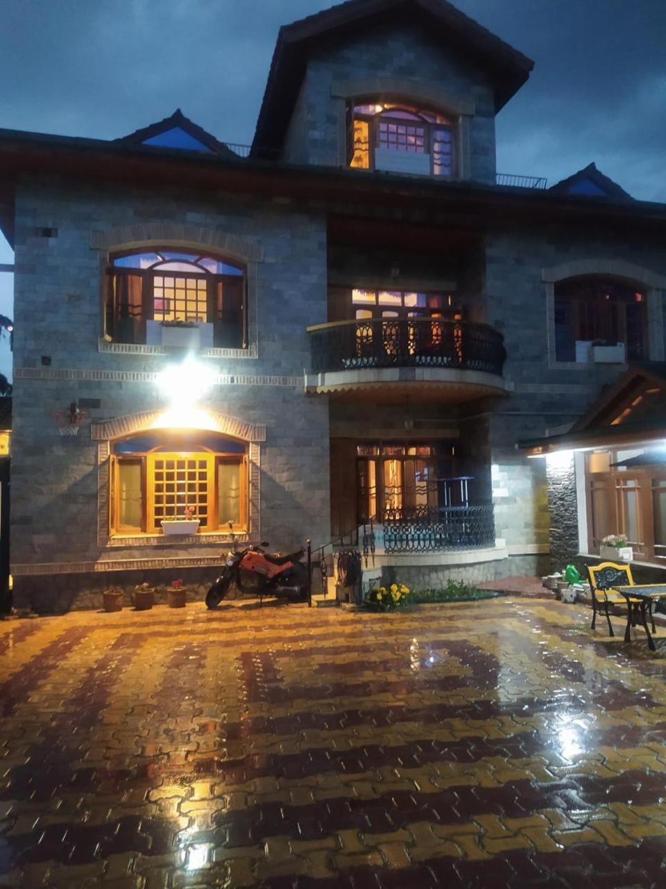 Srinagar Group Of Hotels Exterior foto