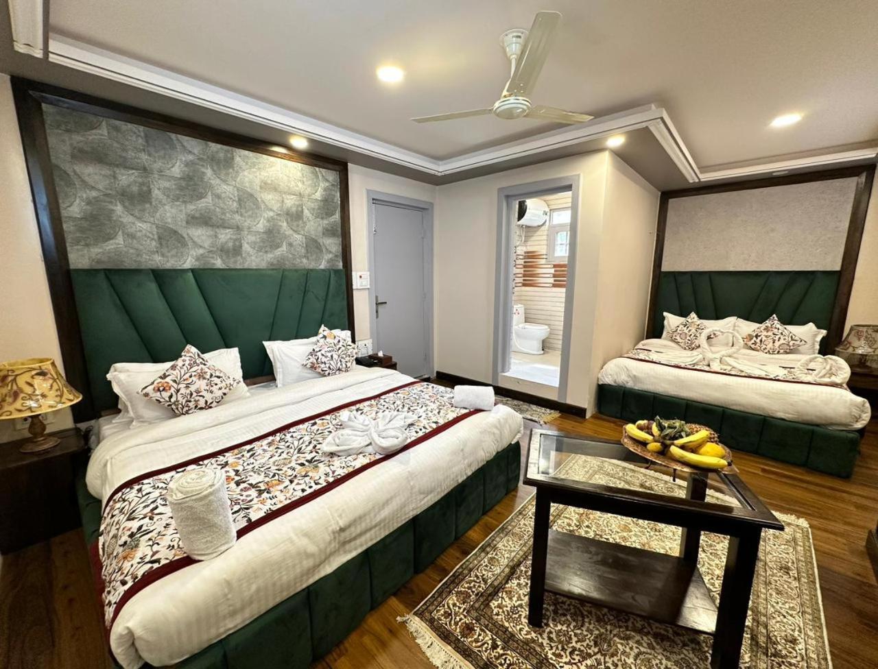 Srinagar Group Of Hotels Exterior foto